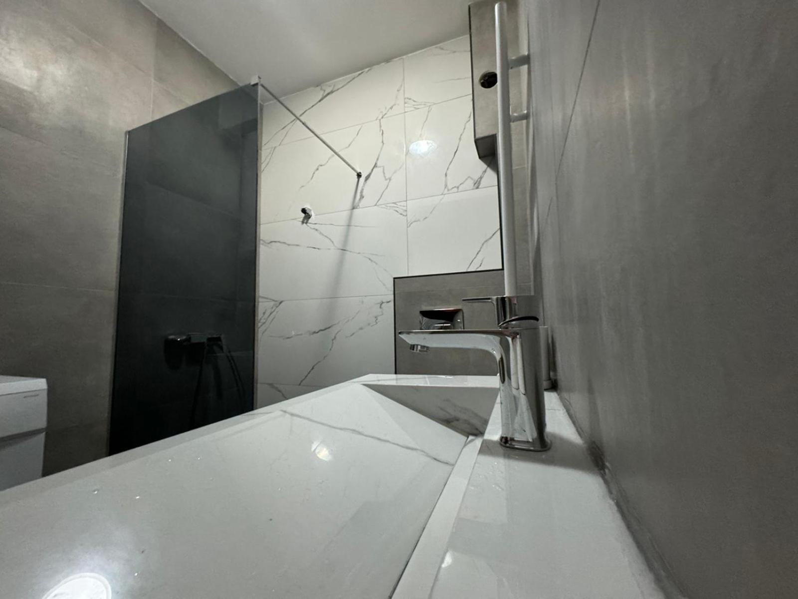 سكوبجي Gigi Apartment By Eluxory المظهر الخارجي الصورة